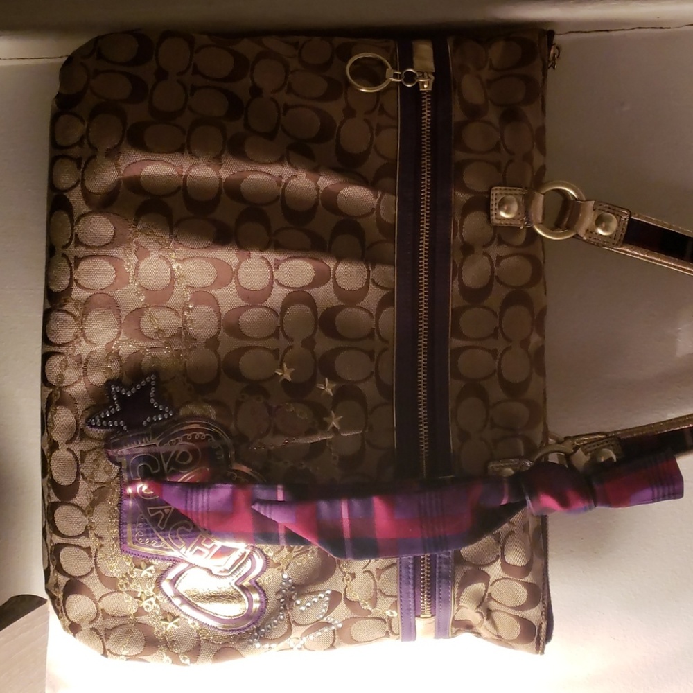 Handbag